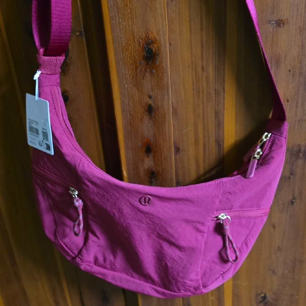 lululemon athletica Magenta Shoulder Bag